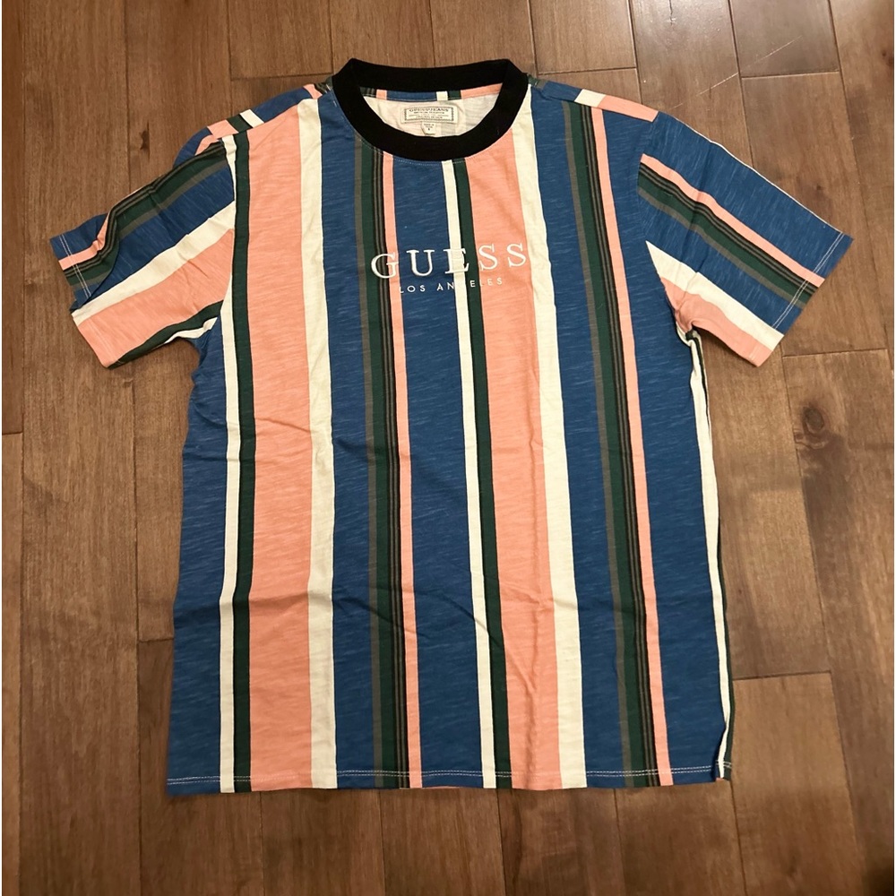(2/$30) Guess Retro Vintage Men’s Casual Graphic Tee T-shirt - Size Small - ❓❔